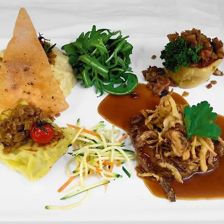 Restaurant Gruner Baum Und Altes Tor Bad Waldsee