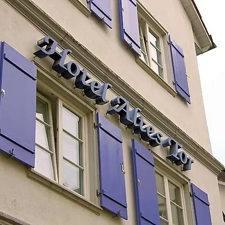 Restaurant Gruener Baum Und Altes Tor Hotel