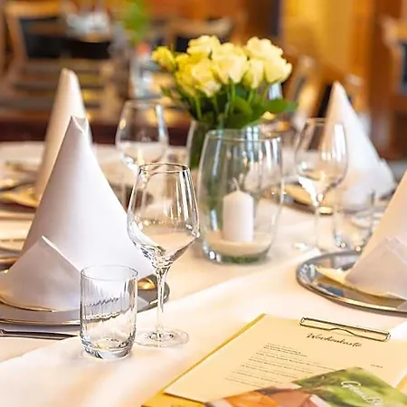 Restaurant Gruener Baum Und Altes Tor Bad Waldsee